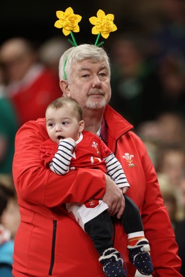 220225 - Wales v Ireland - Guinness 6 Nations Championship - Fans