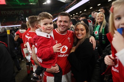 220225 - Wales v Ireland - Guinness 6 Nations Championship - Elliot Dee of Wales with family after the game