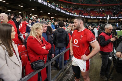 220225 - Wales v Ireland - Guinness 6 Nations Championship - Gareth Thomas of Wales with family after the game