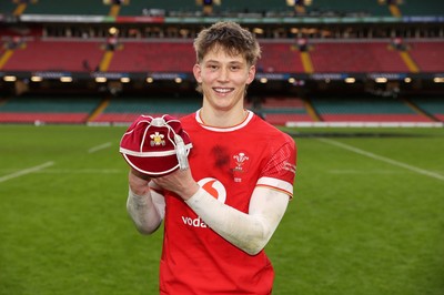 220225 - Wales v Ireland - Guinness 6 Nations Championship - Ellis Mee of Wales with his first cap