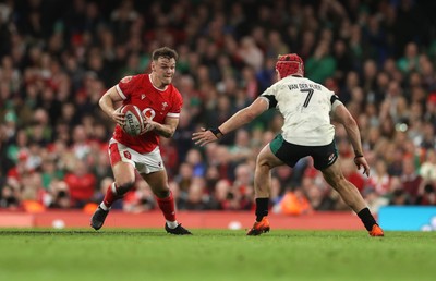 220225 - Wales v Ireland - Guinness 6 Nations Championship - Jarrod Evans of Wales 