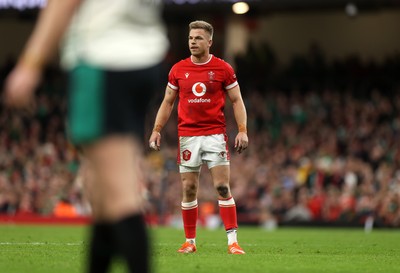 220225 - Wales v Ireland - Guinness 6 Nations Championship - Gareth Anscombe of Wales 