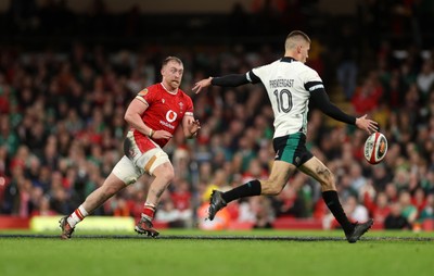 220225 - Wales v Ireland - Guinness 6 Nations Championship - Tommy Reffell of Wales 