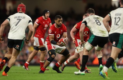 220225 - Wales v Ireland - Guinness 6 Nations Championship - Taulupe Faletau of Wales 