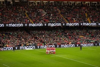 220225 - Cardiff Dragons Squad Portraits - Wales team huddle