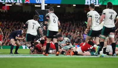 220225  Wales v Ireland, 2025 Guinness Six Nations - Wales celebrate as Jac Morgan of Wales powers over to score try