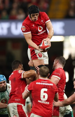 220225  Wales v Ireland, 2025 Guinness Six Nations - Dafydd Jenkins of Wales takes the line out