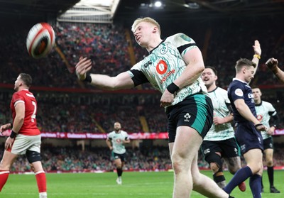 220225  Wales v Ireland, 2025 Guinness Six Nations - Jamie Osborne of Ireland dives in to score try