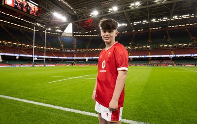 220225  Wales v Ireland, 2025 Guinness Six Nations - Match mascot George Rogers