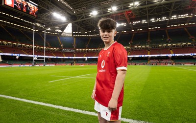 220225  Wales v Ireland, 2025 Guinness Six Nations - Match mascot George Rogers