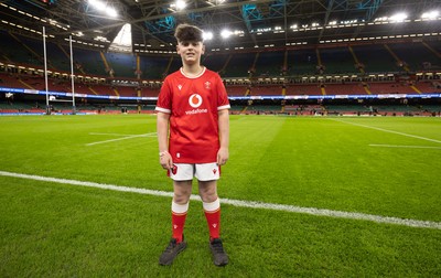 220225  Wales v Ireland, 2025 Guinness Six Nations - Match mascot George Rogers