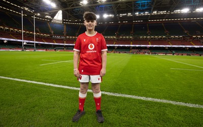 220225  Wales v Ireland, 2025 Guinness Six Nations - Match mascot George Rogers