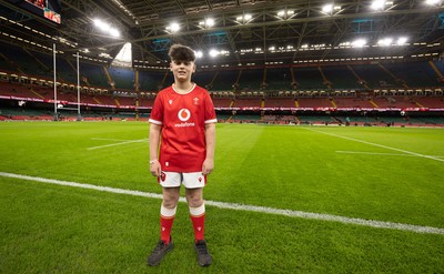 220225  Wales v Ireland, 2025 Guinness Six Nations - Match mascot George Rogers