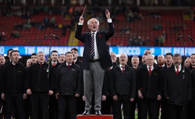 220225  Wales v Ireland, 2025 Guinness Six Nations - Musical Director Dr Hayden James conducts the crowd and choir