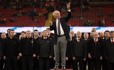 220225  Wales v Ireland, 2025 Guinness Six Nations - Musical Director Dr Hayden James conducts the crowd and choir