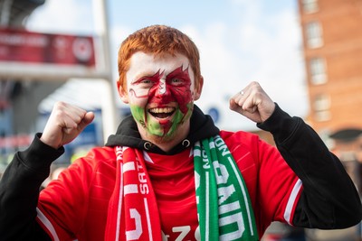 220225 - Wales v Ireland - Guinness Six Nations - Wales and Ireland fans mix in the street prior to the game