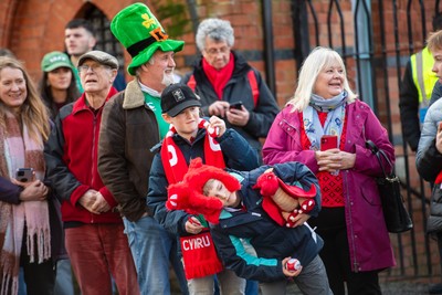 220225 - Wales v Ireland - Guinness Six Nations - Wales and Ireland fans mix in the street prior to the game