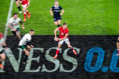 220225 - Wales v Ireland - Guinness Six Nations - Gareth Anscombe of Wales