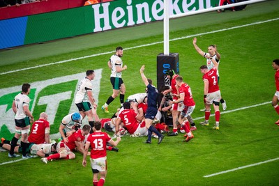 220225 - Wales v Ireland - Guinness Six Nations - Wales celebrate after Jac Morgan (obscured) scores their first try