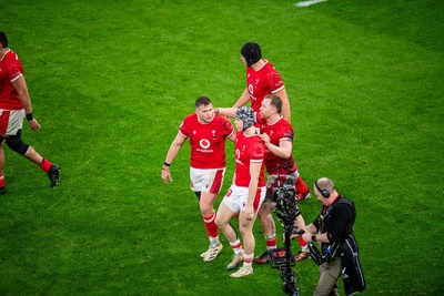 220225 - Wales v Ireland - Guinness Six Nations -  Tom Rogers of Wales celebrates scoring a try 