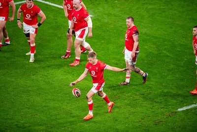 220225 - Wales v Ireland - Guinness Six Nations - Gareth Anscombe of Wales