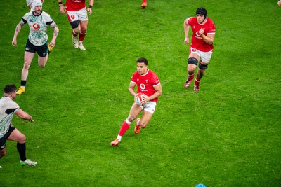 220225 - Wales v Ireland - Guinness Six Nations - Ben Thomas of Wales