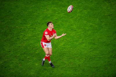 220225 - Wales v Ireland - Guinness Six Nations - Jarrod Evans of Wales