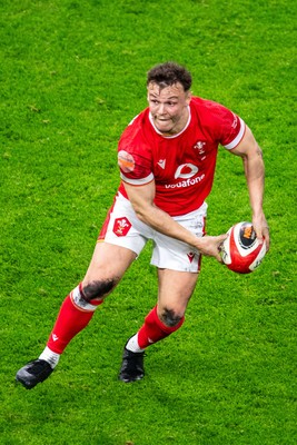 220225 - Wales v Ireland - Guinness Six Nations - Jarrod Evans of Wales