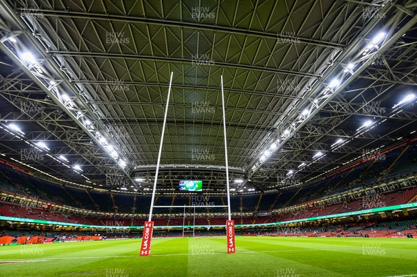 310819 - Wales v Ireland, Under Armour Summer Series - RWC Warmup - A closed stadium roof at the Principality Stadium 