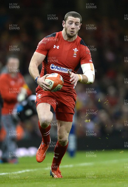 010214 - Wales v Italy - RBS Six Nations 2014 -Alex Cuthbert of Wales