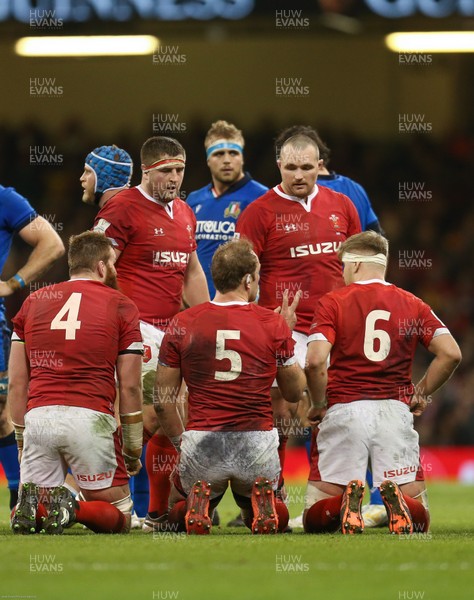 010220 - Wales v Italy, Guinness Six Nations -   Alun Wyn Jones of Wales issues instructions to Wyn Jones of Wales and Ken Owens of Wales before the scrum is set