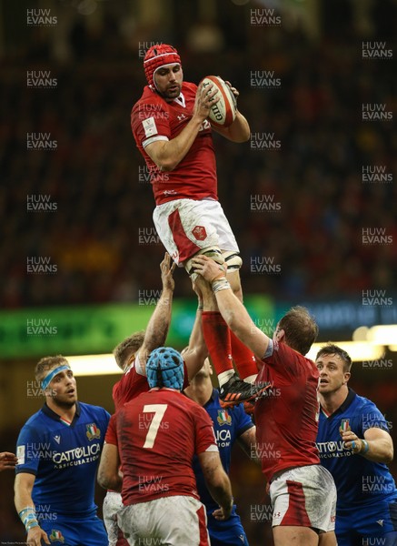010220 - Wales v Italy, Guinness Six Nations -   Cory Hill of Wales takes line out ball