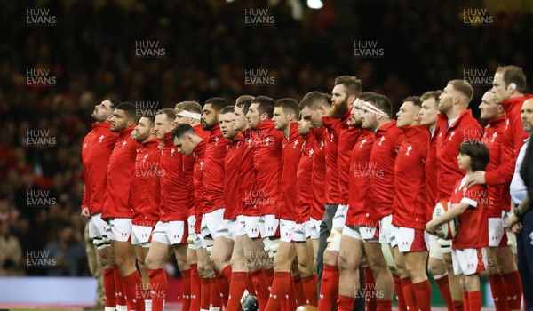 010220 - Wales v Italy, Guinness Six Nations -    The Wales team line up for the anthems