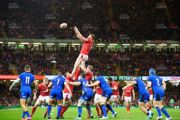 010220 - Wales v Italy - Guinness Six Nations - Jake Ball of Wales wins clean line out ball 
