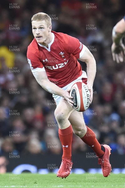 010220 - Wales v Italy - Guinness Six Nations - Johnny McNicholl of Wales  