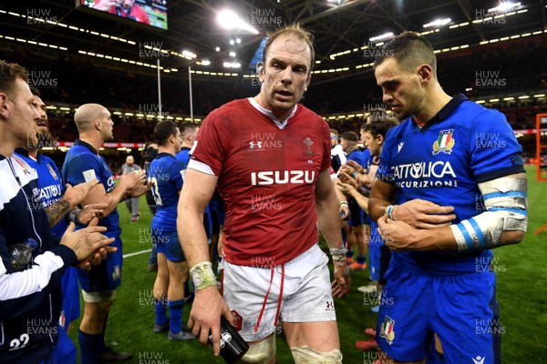 010220 - Wales v Italy - Guinness Six Nations - Alun Wyn Jones of Wales at the end of the game 