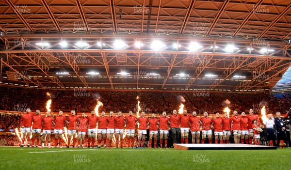 010220 - Wales v Italy - Guinness Six Nations - Wales players during the anthems