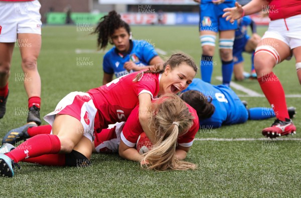 020220 - Wales v Italy, 2020 Women's Six Nations - Hannah Jones of Wales celebrates with Jasmine Joyce of Wales after scoring try