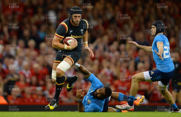 050915 -  Wales v Italy - Dove Men Test 2015 -Luke Charteris of Wales is tackled by Samuela Vunisa of Italy