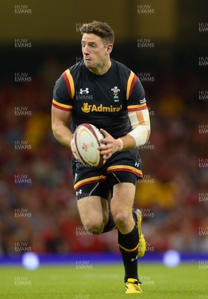 050915 -  Wales v Italy - Dove Men Test 2015 -Alex Cuthbert of Wales