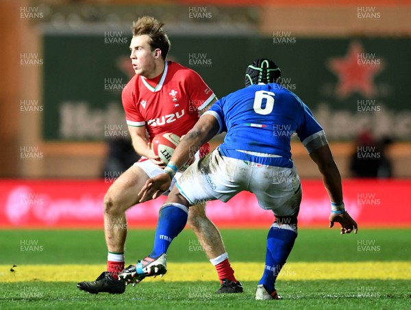 051220 - Wales v Italy - Autumn Nations Cup - Ioan Lloyd of Wales