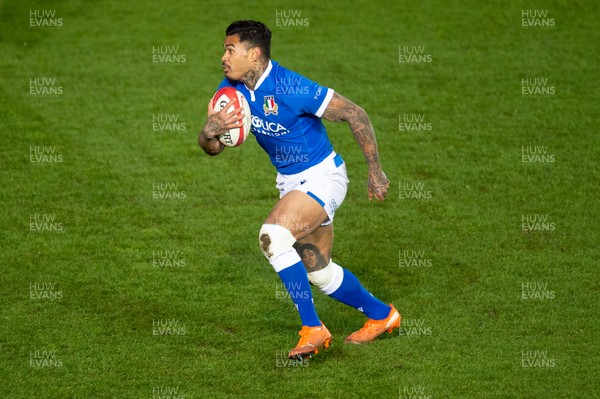 051220 - Wales v Italy - Autumn Nations Cup 2020 - Monty Ioane of Italy 