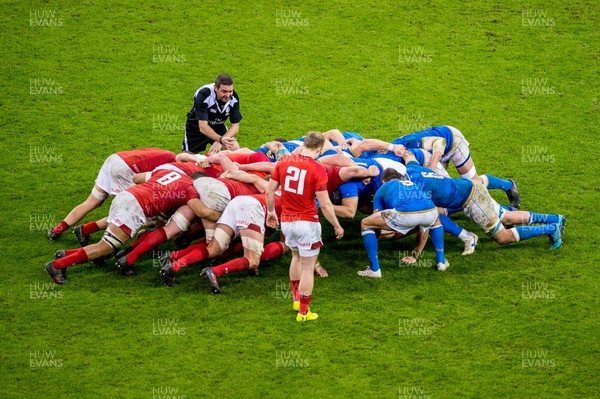 110318 - Wales v Italy, Nat West 6 Nations Championship - Scrum during the game 