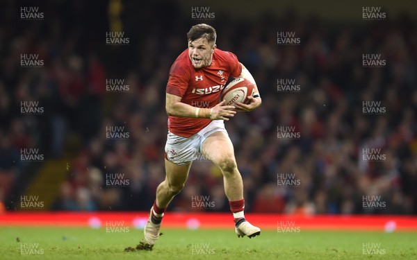 110318 - Wales v Italy - NatWest 6 Nations 2018 - Steff Evans of Wales