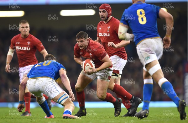 110318 - Wales v Italy - NatWest 6 Nations 2018 - Elliot Dee of Wales takes on Giovanni Licata of Italy