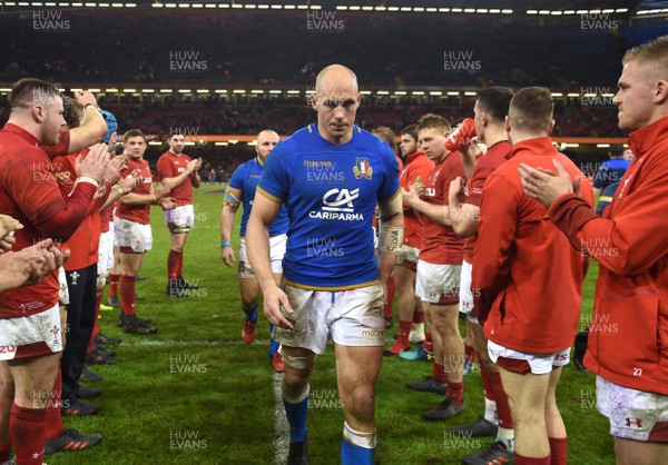 110318 - Wales v Italy - NatWest 6 Nations 2018 - Sergio Parisse of Italy at the end of the game