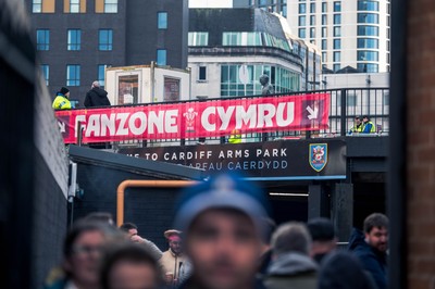140326 - Wales v Italy - Guinness Six Nations - Fans Ahead of the game 