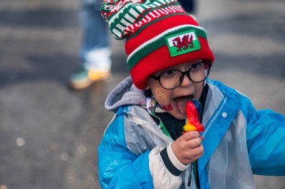 140326 - Wales v Italy - Guinness Six Nations - Fans Ahead of the game 