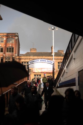 140326 - Wales v Italy - Guinness Six Nations - Fans Ahead of the game 