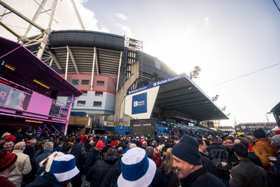 140326 - Wales v Italy - Guinness Six Nations - Fans in Cardiff Arms Park ahead of the game 